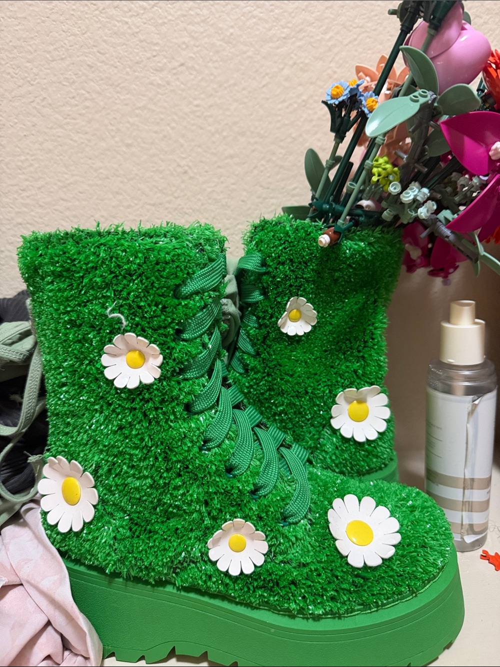 Dolls Kill Daisy combat Boots